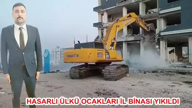 Hasarlı ülkü Ocakları Il Binası Yıkıldı