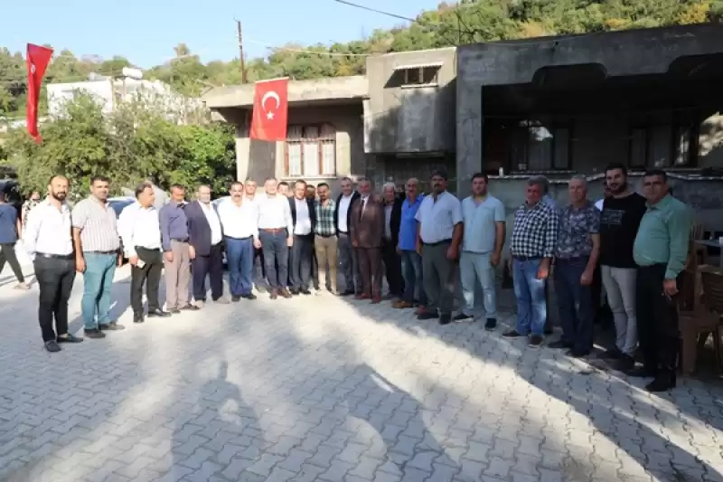 HBB Başkanı Lütfü Savaş Samandağ’da Vatandaşlarla Bir Araya Geldi