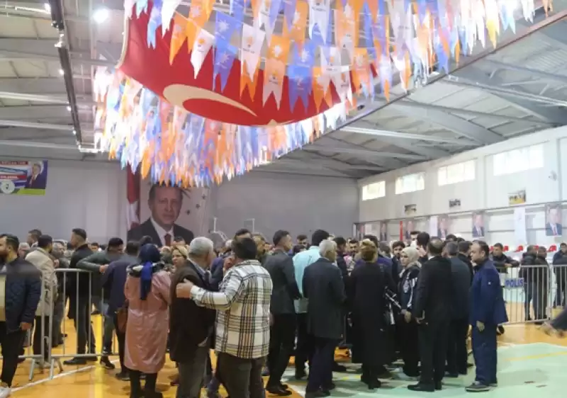 AK Parti, Hatay'da Yerel Seçim Için Temayül Yoklaması Yaptı