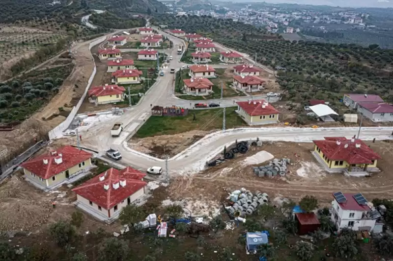 Hatay'da Depremzedeler Için Yapılan Köy Evleri Havadan Görüntülendi