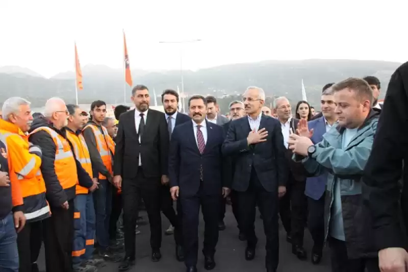 Bakan Uraloğlu, İskenderun OSB Kavşağı Ve Bağlantı Yolunun Açılışını Yaptı 