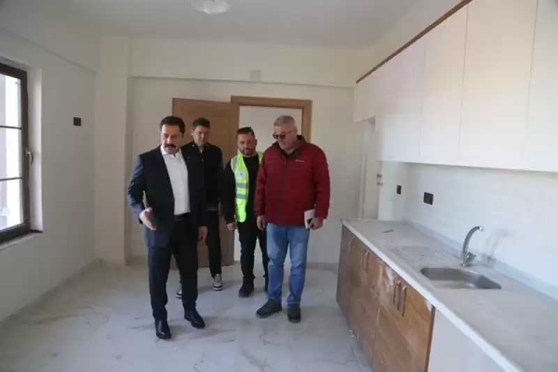 Hatay'ın 13 Ilçesinde 2 Bin 355 Köy Tipi Afet Konutunun Inşası Sürüyor 