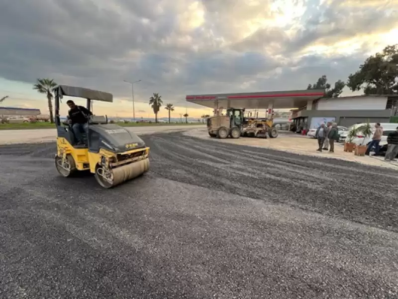 HBB, Tüm Ilçelerde Yol Yapım Ve Bakım çalışmalarına Devam Ediyor