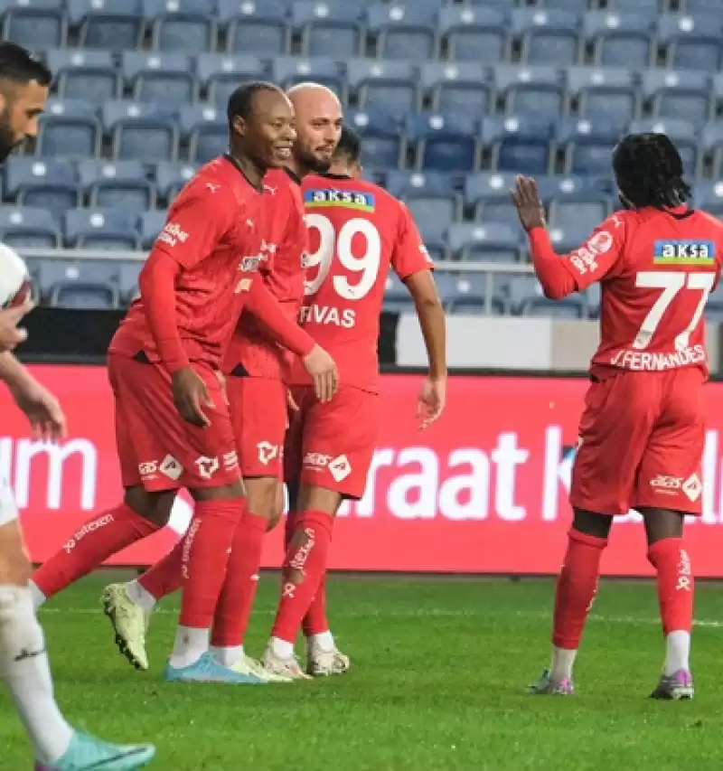 Hatayspor Kupada Başakşehir Ile Eşleşti