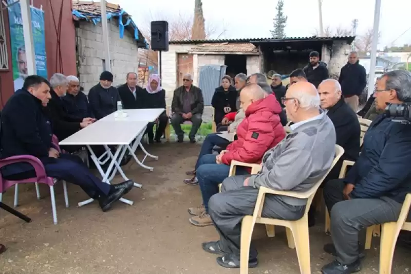 AK Parti Hatay Büyükşehir Belediye Başkan Adayı Öntürk, Reyhanlı’da Mahalle Ziyareti Yaptı