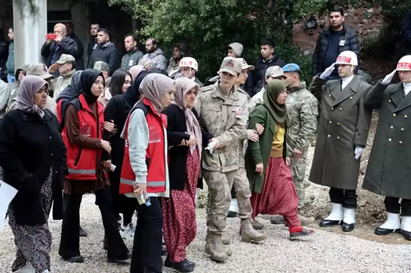 Şehit Sözleşmeli Er Adem Kel, Memleketi Hatay'da Son Yolculuğuna Uğurlandı