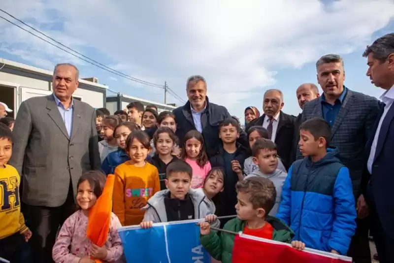 Öntürk: Yolumuz Hizmet, Yoldaşımız Millettir