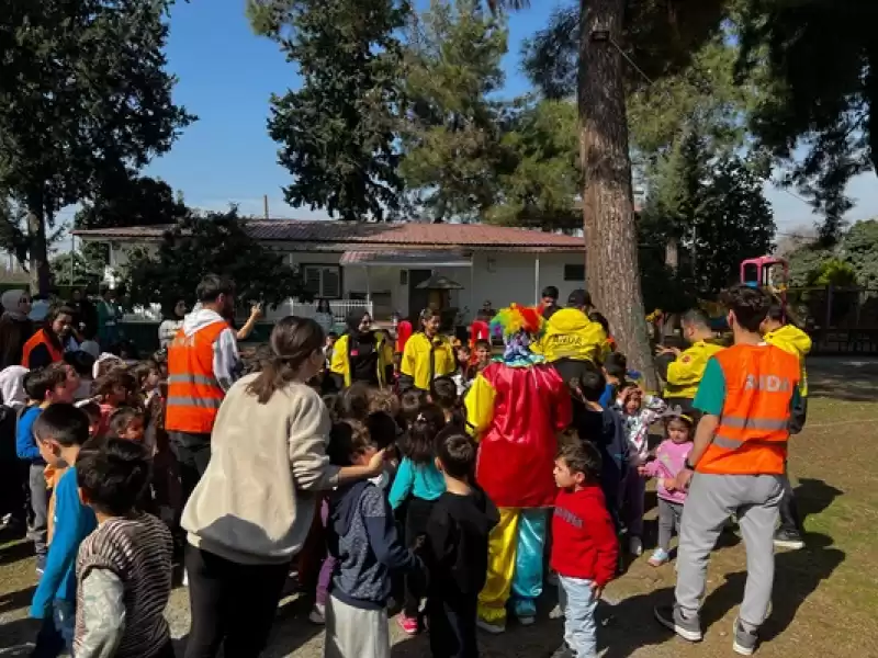 Dörtyol'da ANDA Arama Kurtarma Ekibi öğrencilerle Buluştu