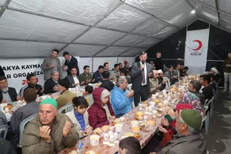 Kızılay'dan Ovakent'te Iftar Programı