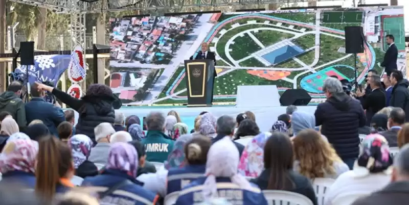 Bakan Özhaseki, Hatay İskenderun'da Park Açılışında Konuştu: