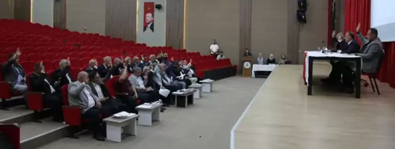 Altınözü Belediyesi Nisan Ayı Meclis Toplantısının Ilk Oturumu Yapıldı