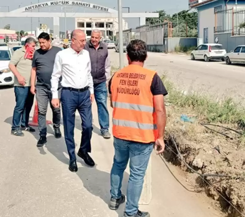 Başkan Yapar, Karayolları Kavşağı Ve Küçük Sanayi Sitesi’ndeki çalışmaları Inceledi