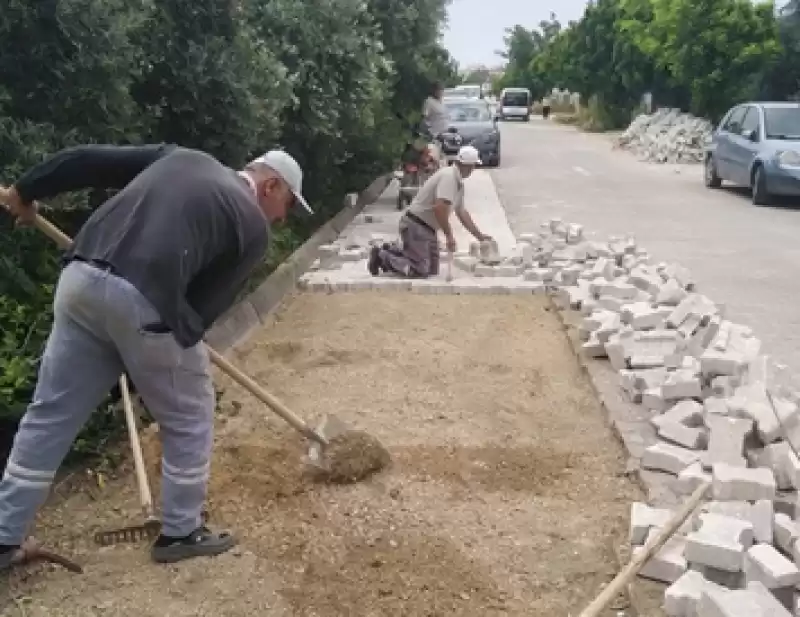 Fen Işleri Ekiplerimizce 10 Mahallemizde Eşzamanlı çalışmalarımızı Sürdürüyoruz