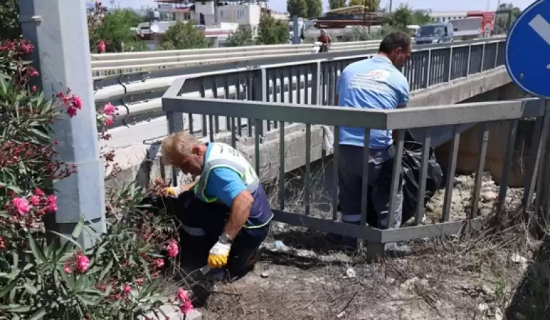 Büyükşehir Temizlik çalışmalarına Devam Ediyor