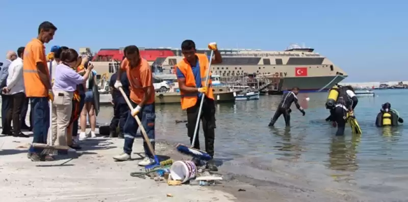 HBB Su Altı Ve Su üstü Arama Kurtarma, Deniz Temizliği Yaptı 