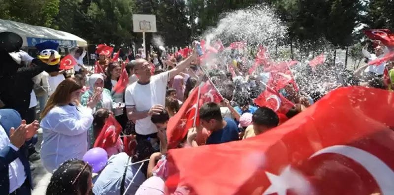 Başkan Yapar, Iklim Ve çevre Şenliği’nde çocuklarla Birlikte Eğlendi