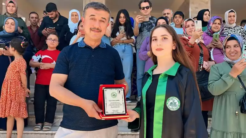 Antakya'da Lise öğrencileri Için Mezuniyet Töreni Düzenlendi