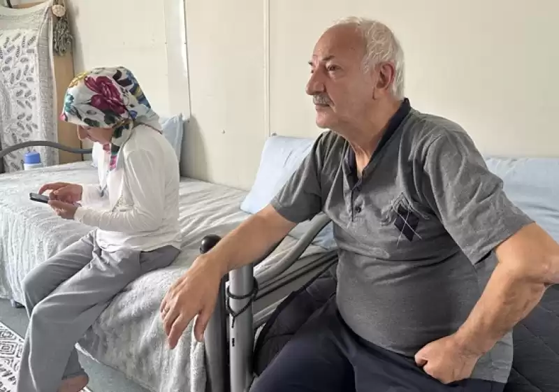 Hatay'da Depremlerde 4 Yakınını Kaybeden Yüce çifti Kurban Bayramı'nı Buruk Geçiriyor