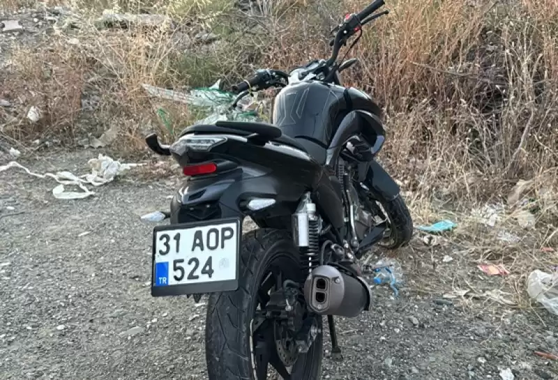 Hatay'da Iki Motosikletin çarpıştığı Kazada 3 Kişi Yaralandı