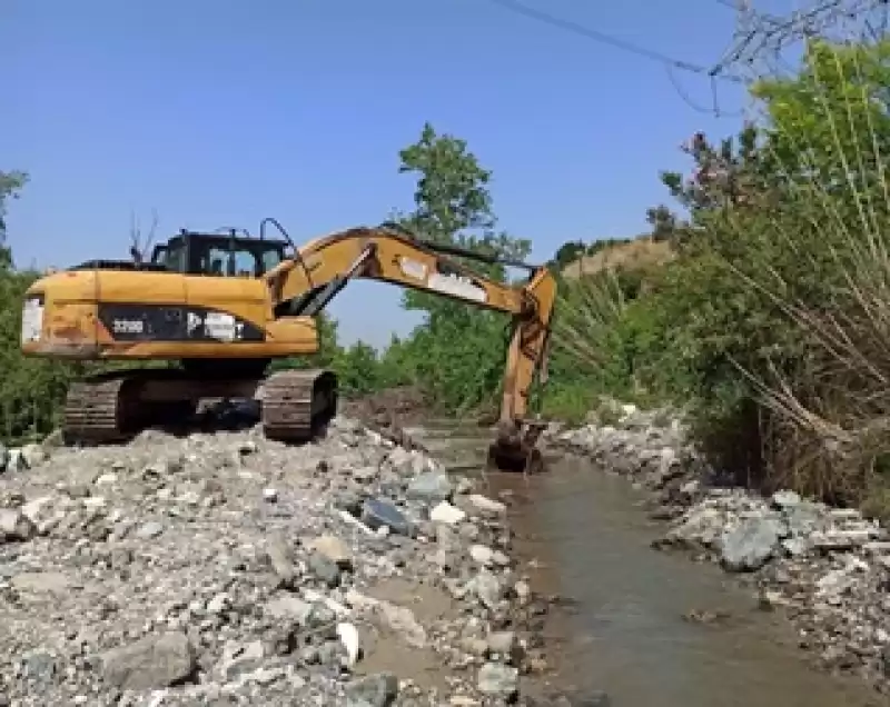 HBB Dere Ve Kanal Temizliklerine Hız Verdi