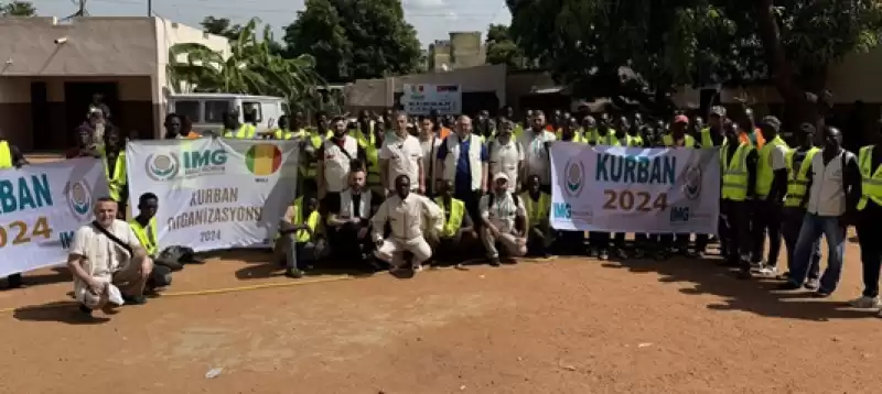 Çalışkan, Bamako'da Kurban Faaliyetlerine Katıldı