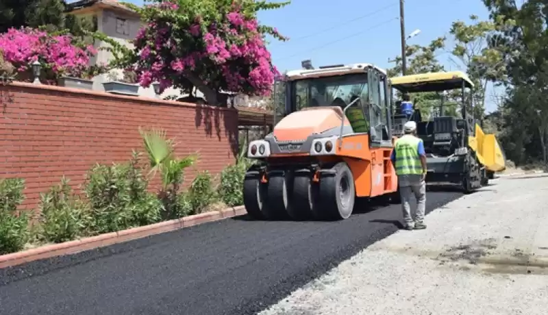 İskenderun Ve Arsuz’da Asfalt çalışmaları Sürüyor