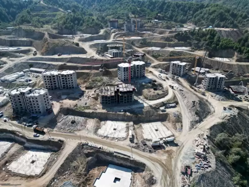 Hatay'ın Kisecik Mahallesi'nde Afetzedeler Için Inşa Edilen Konutlar Yükseliyor 