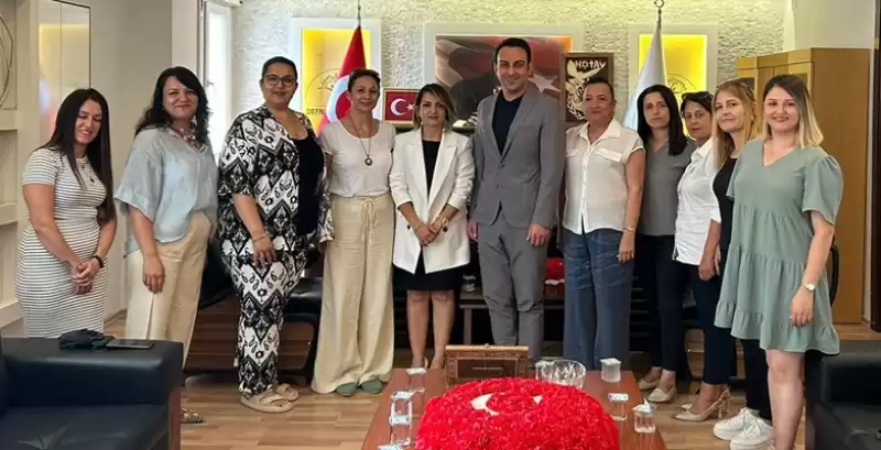 CHP Defne Kadın Kolları Yeni Yönetimini Seçti