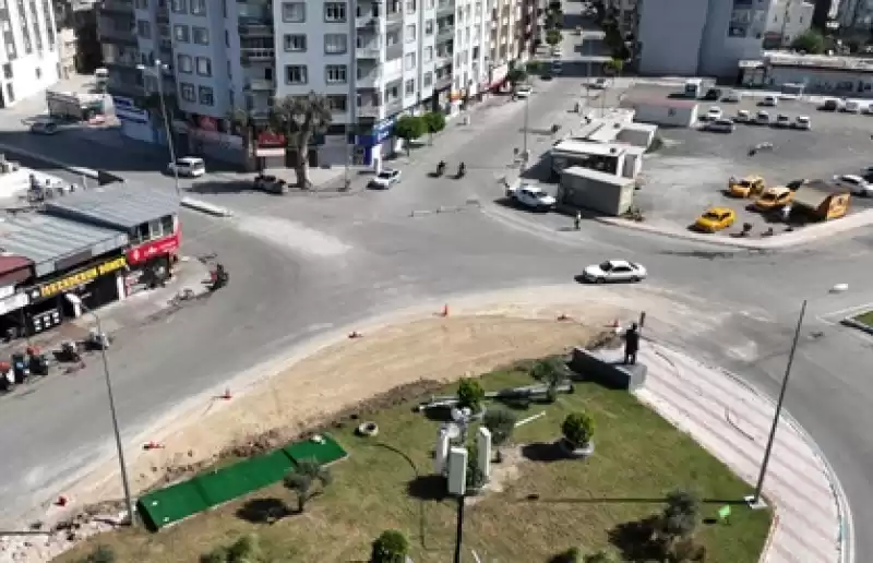 İskenderun şehir Merkezi’nde Trafik Akışının Yönü Değişti