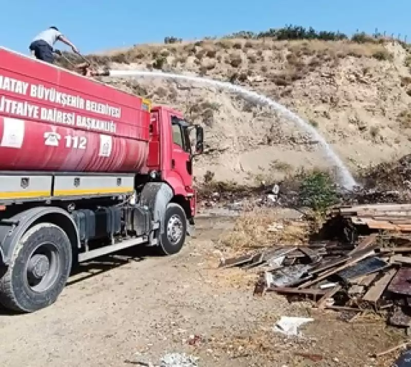 Arsuz'da çöplük Alanda çıkan Yangın Söndürüldü