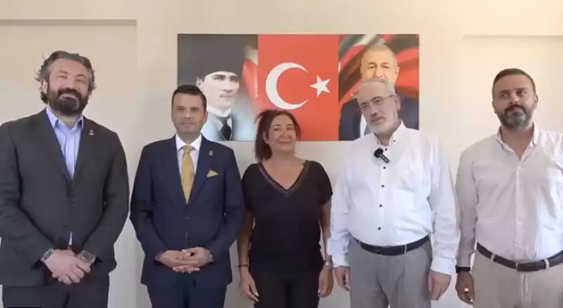 İyi Parti’den Istifa Eden 2 Ilçe Başkanı Zafer Partisi’ne Geçti