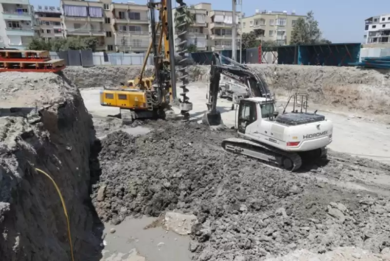 Hatay Valisi Masatlı, İskenderun'daki Kentsel Dönüşüm çalışmalarını Inceledi