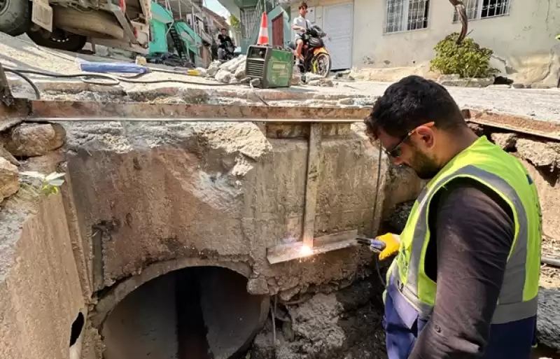 Atık Su Bacaları Bakım Ve Onarımdan Geçiyor