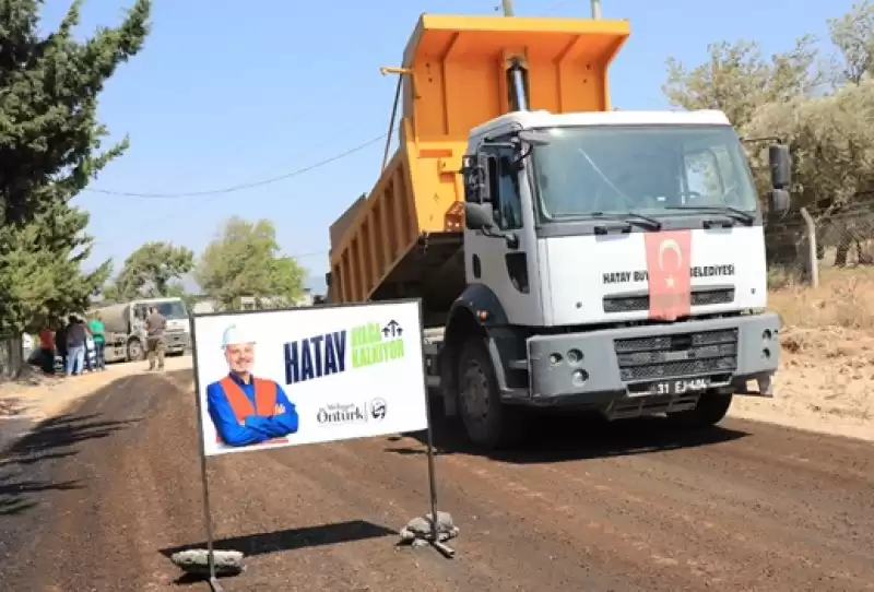 Akçaova Mahallesi’nin Yolu Tamamlandı HBB Yol çalışmalarında Hız Kesmiyor