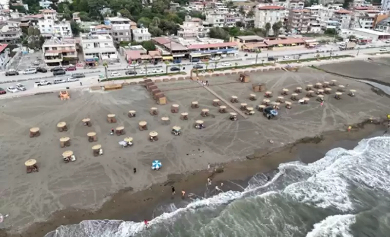 Samandağ’da Yeni Plaj Vatandaşın Hizmetinde