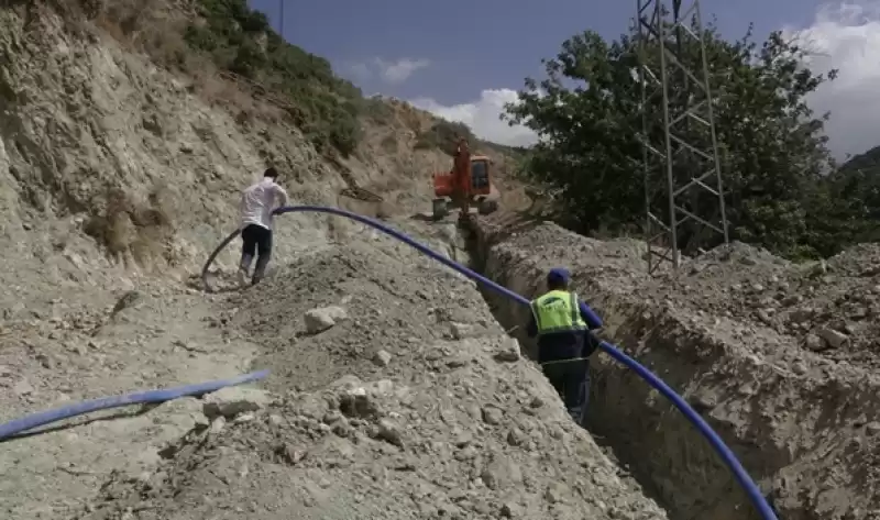 Yayladağı Aydın Bahçe’nin Içme Suyu Iletim Tesisi Yenileniyor