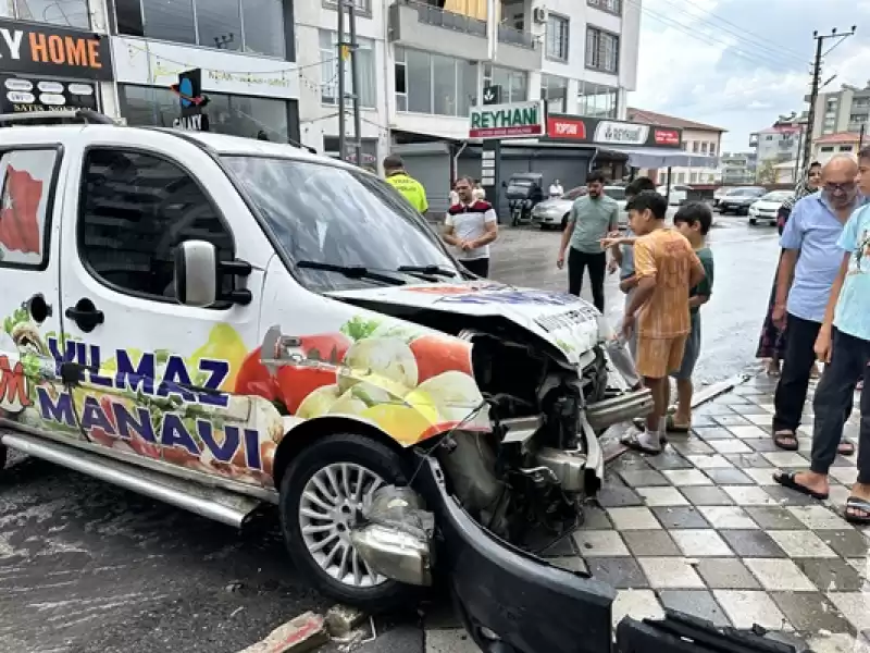 Dörtyol’da çocuğun Kullandığı Hafif Ticari Aracın çarptığı Kişi Yaralandı 