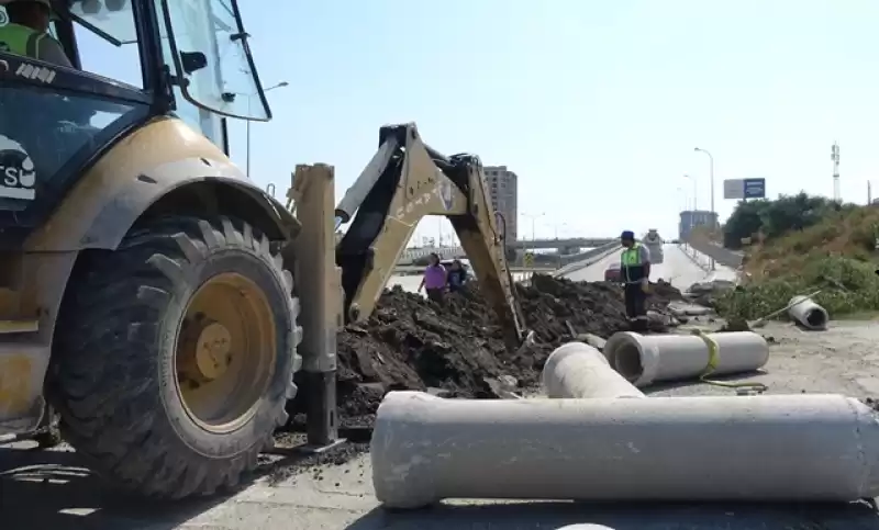 Antakya Saraycık’ta Yağmur Suyu Hattı Inşa Ediliyor 