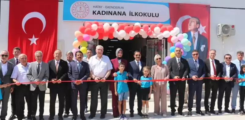 Hatay'da Depremde Ağır Hasar Alan Okulun Yerine Yenisi Yapıldı 