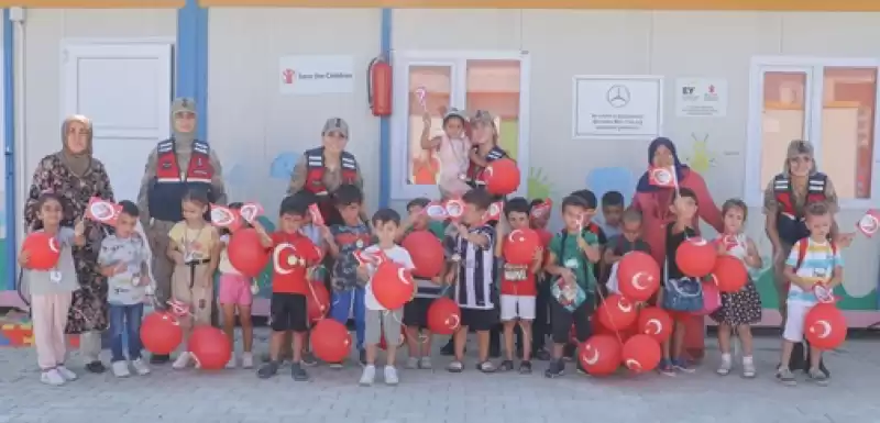 Hatay'da Jandarma Ekipleri öğrencilerle Buluştu