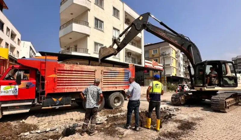 İskenderun Meydan’da Altyapı Eksikleri Tamamlanıyor