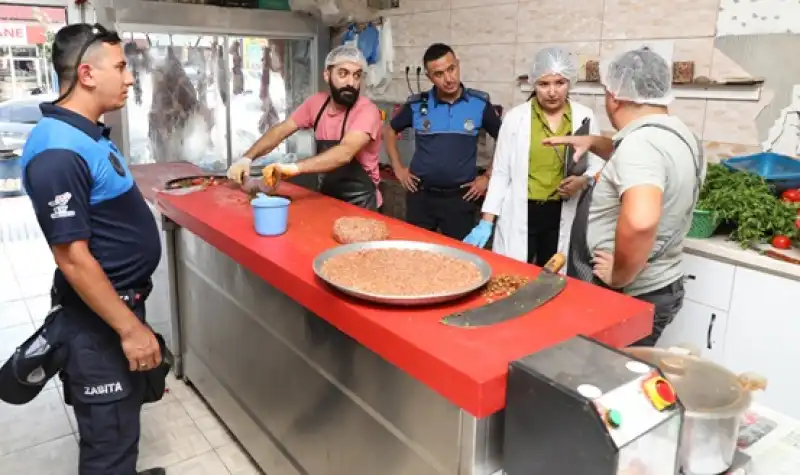 HBB Halk Sağlığını Korumak Için Gıda Işletmelerin Denetimlerine Devam Ediyor