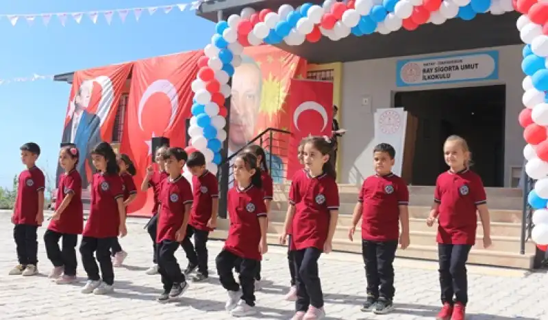 İskenderun'da Depremde Ağır Hasar Alan Okulun Yerine Yenisi Yapıldı