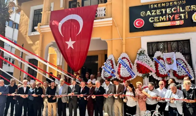 Akdeniz Gazeteciler Federasyonu'nun Katılımıyla İskenderun Gazeteciler Cemiyeti Binası Açıldı