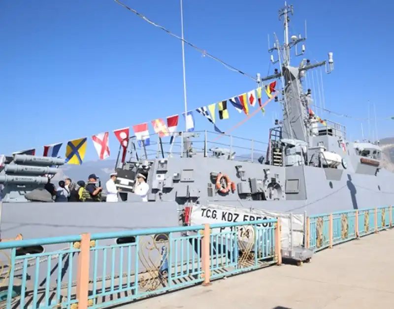 TCG Karadeniz Ereğli Gemisi, İskenderun'da Ziyarete Açıldı