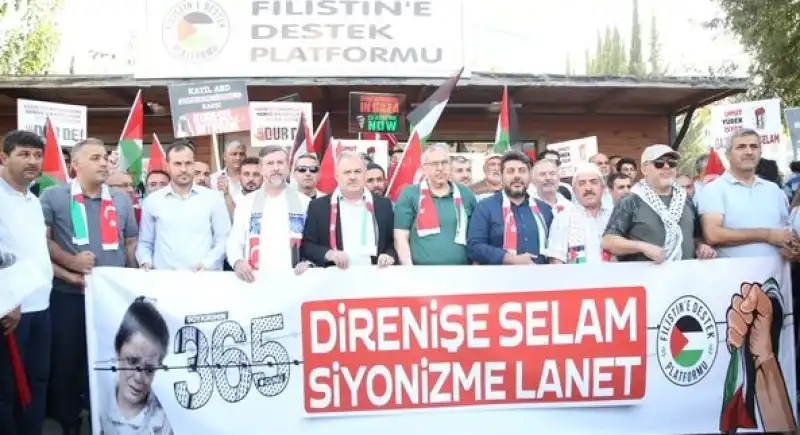 Antakya’da Filistin’e Destek Programı