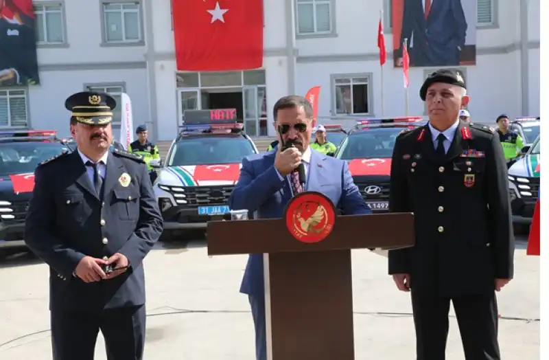 Hatay'da Emniyet Ve Jandarma Teşkilatına 111 Araç Tahsis Edildi