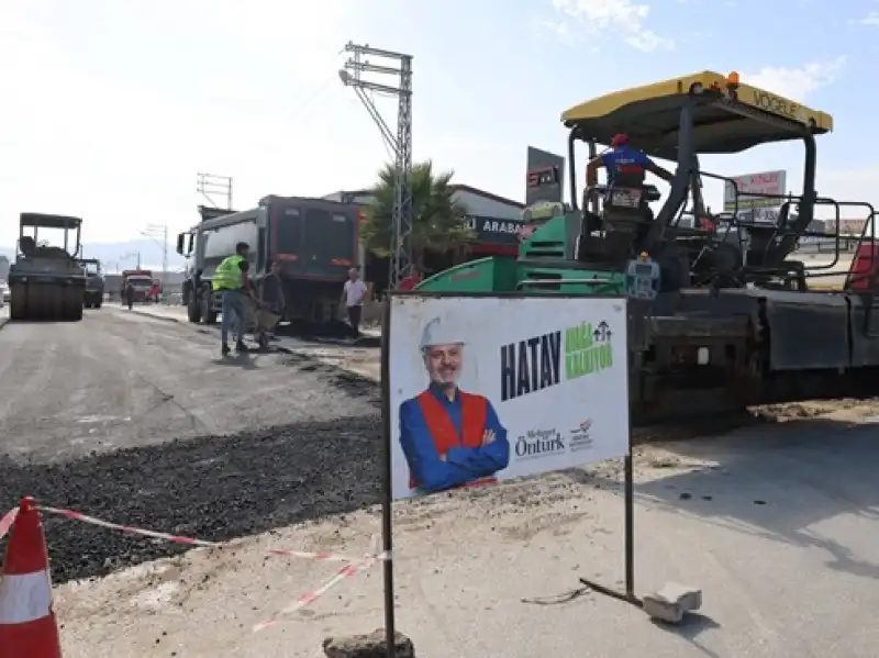 HBB Yol çalışmalarında Doludizgin Konteyner Kent Yolu Asfaltlanıyor