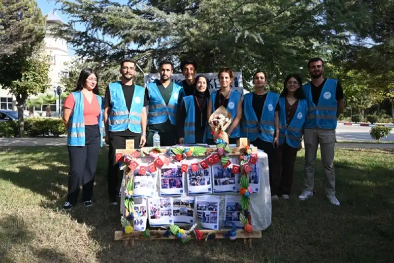 Erasmus Bilgi Günü Ve öğrenci Toplulukları Etkinliği Düzenlendi.