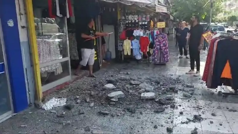 İşyerinin Tavanı çöktü!